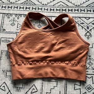 Alphalete Vault Bra - mandarin